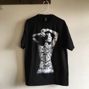 Rebel 8 men’s tee
